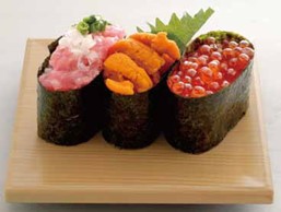 How to make Sushi Roll (Maki Sushi)