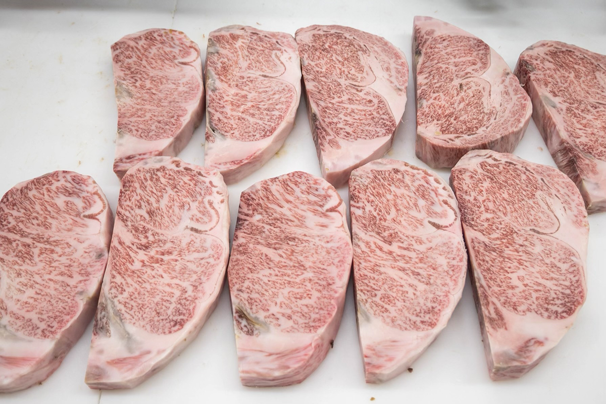 Japanese Beef Wagyu A5 Striploin Steak Portions 141.7 g (5 oz) 8