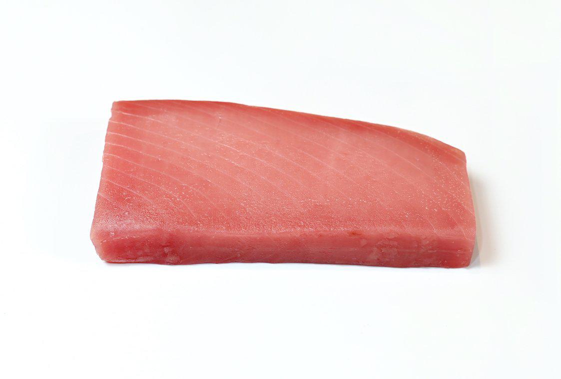 Sano Hiromu style Yellowfin tuna capture off the coast of Mie and